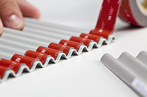  TONGTAI R-972用(yong)于具有耐(nai)高溫要求(qiu)的水性膠(jiao)黏劑産品(pin)